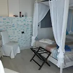Attico Sottovento アパート *