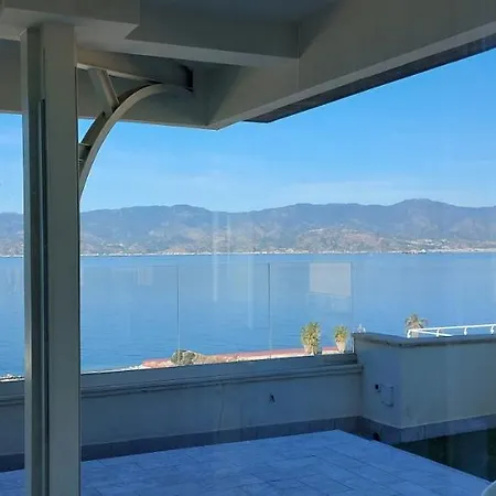 Attico Sottovento * Reggio di Calabria