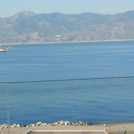 Attico Sottovento Apartment Reggio Calabria